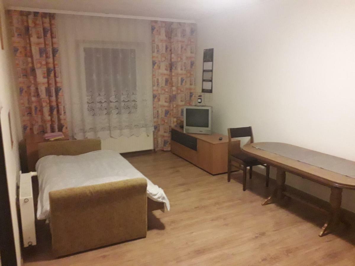 Apartament Z 3 Sypialniami - Selekcyjna 15 Łódź Exterior foto
